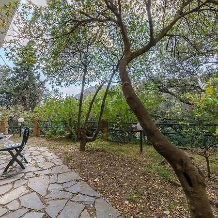 Joivy Perfectly Located Apt Next To Beach, In Monterosso
